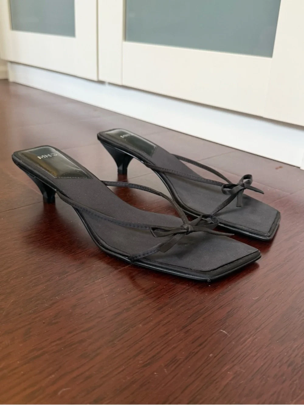 Mango Black Kitten Heel Mules Sandal with Bow - Picture 2 of 6